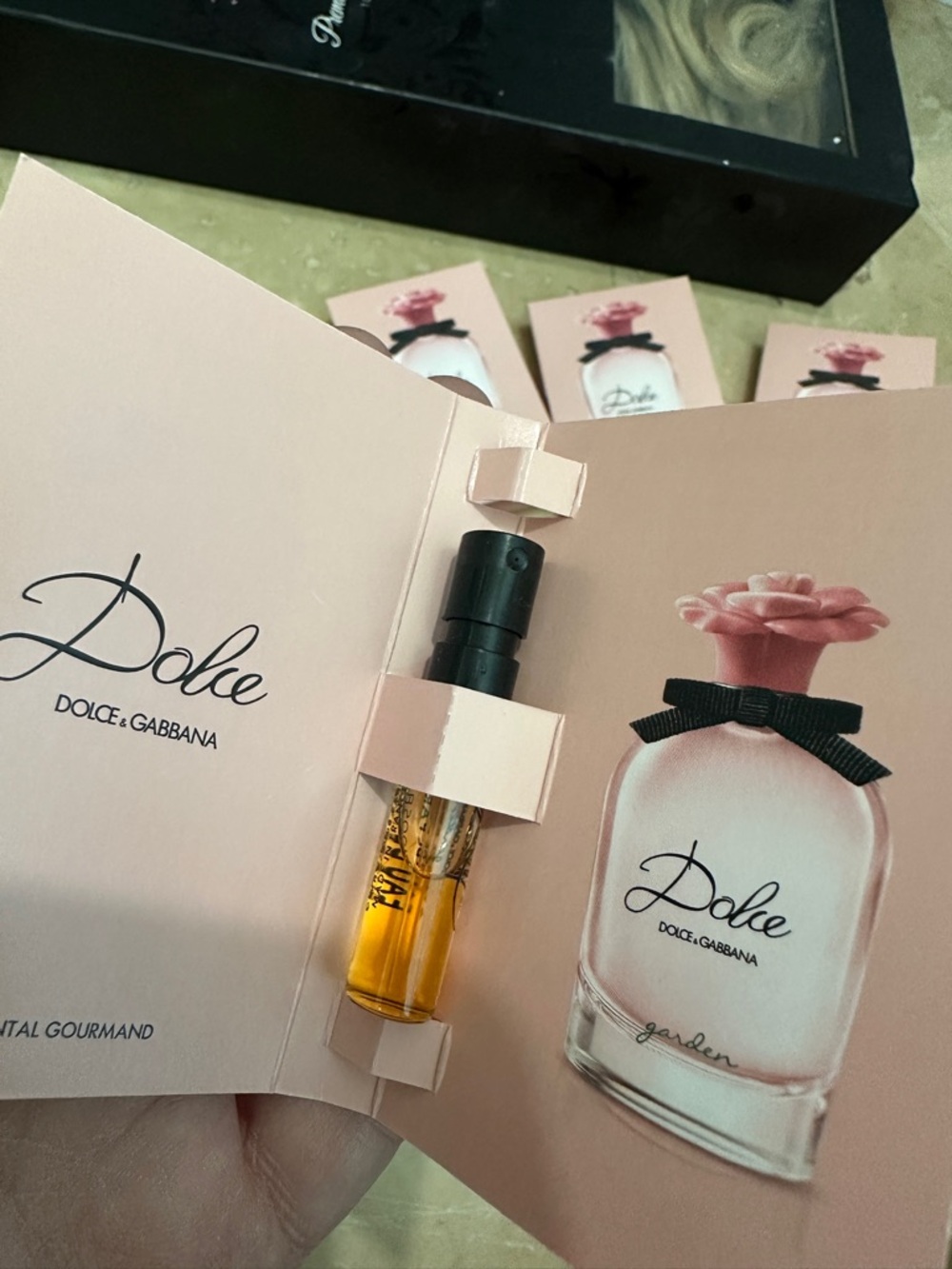 Dolce & Gabbana Dolce Garden Sample Spray - 11 included